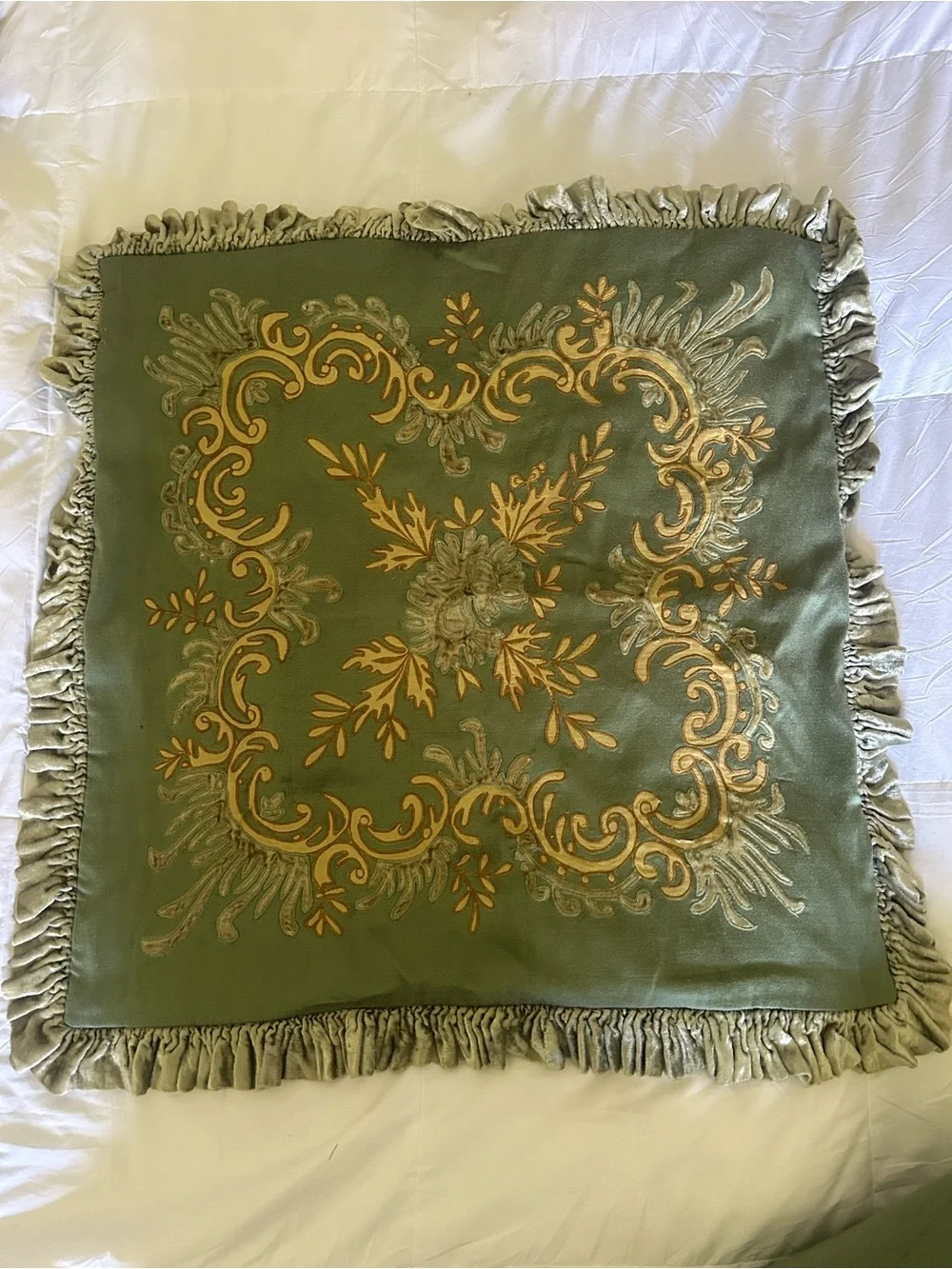 Vintage Henredon Green Embroidered Bedding Set Queen Size